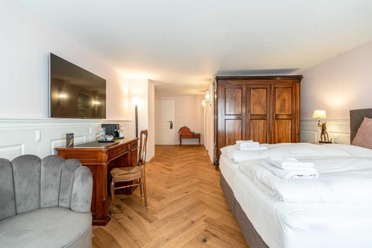 Altstadthotel Bachbraeu เวลไฮม์ อิน โอเบอร์บาเยิร์น ภายนอก รูปภาพ