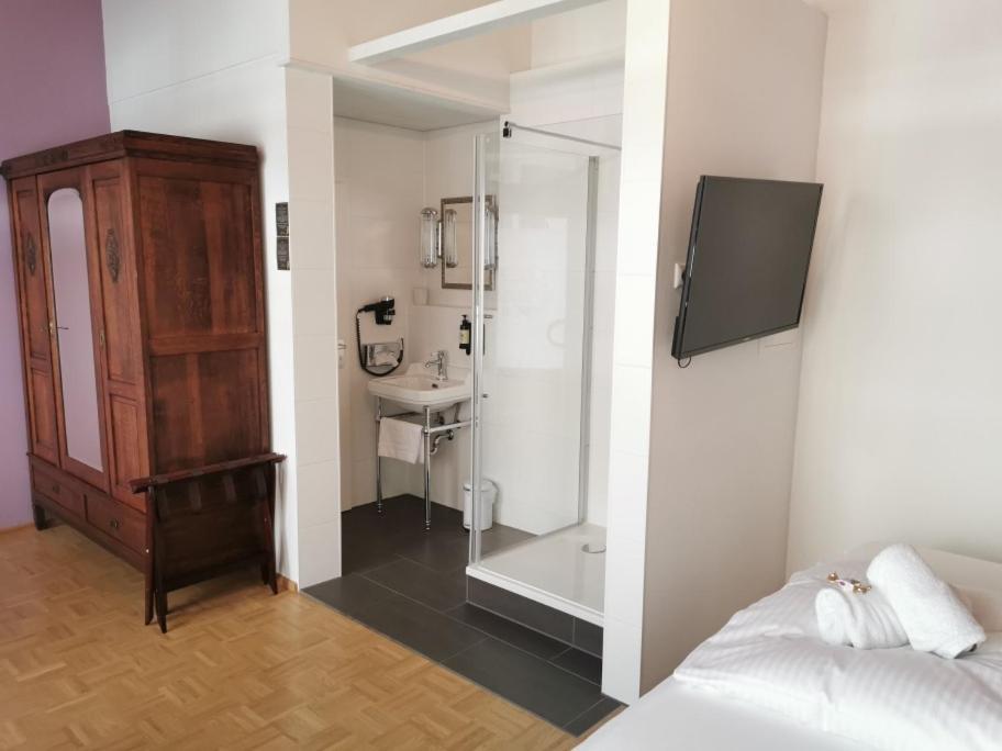Altstadthotel Bachbraeu เวลไฮม์ อิน โอเบอร์บาเยิร์น ภายนอก รูปภาพ