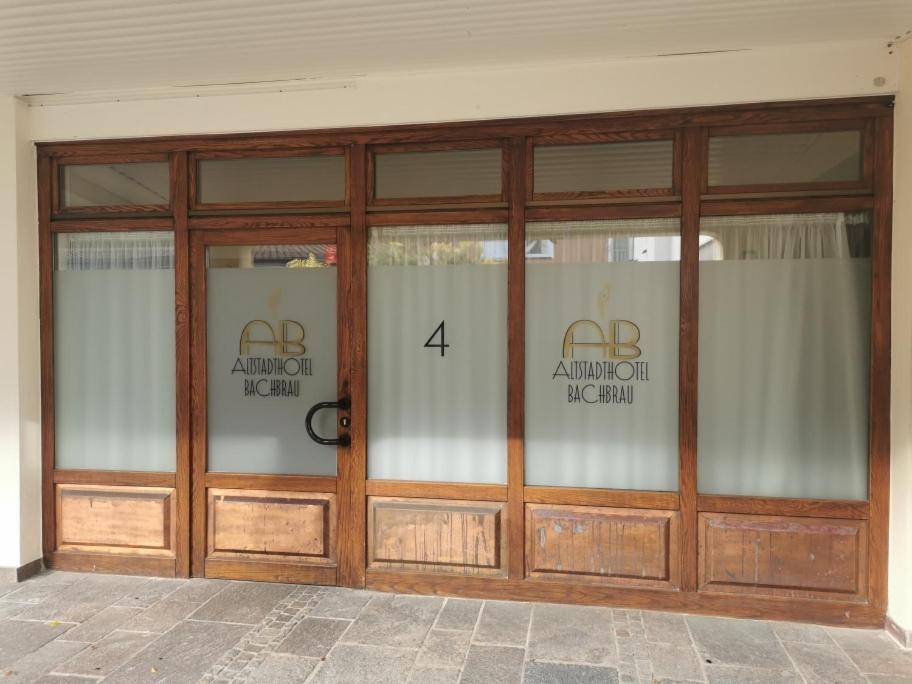 Altstadthotel Bachbraeu เวลไฮม์ อิน โอเบอร์บาเยิร์น ภายนอก รูปภาพ